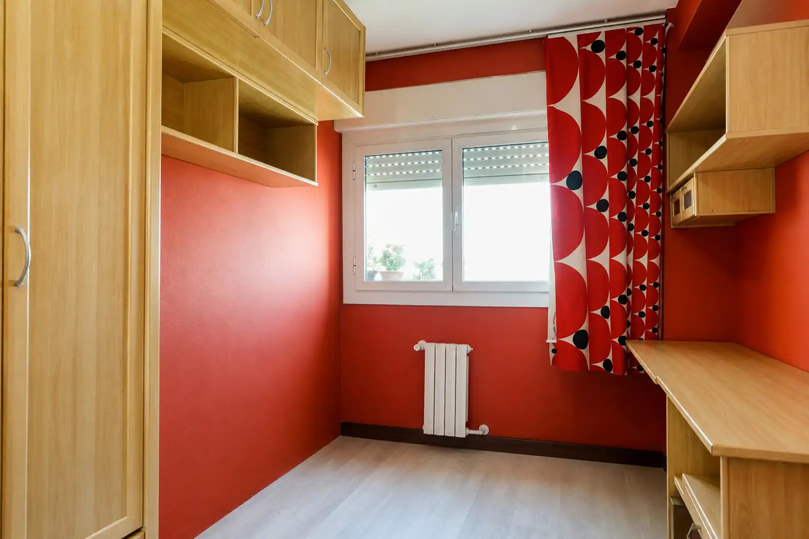 Bedroom of Flat for sale in Zaragoza  with Storage room