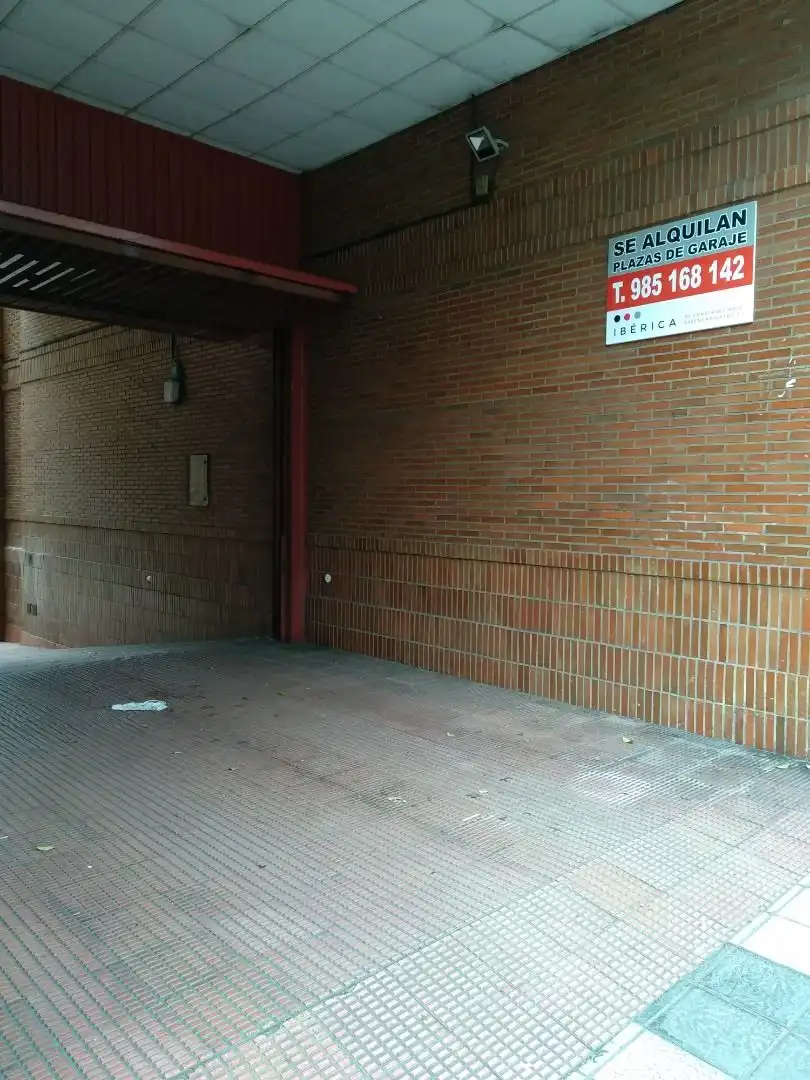 Garage for rent in Calle Doctor Severo Ochoa, 27, Centro
