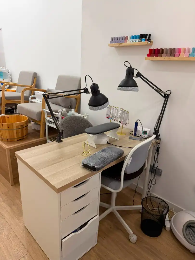 Local comercial en traspàs a Carrer de València, imagen 5