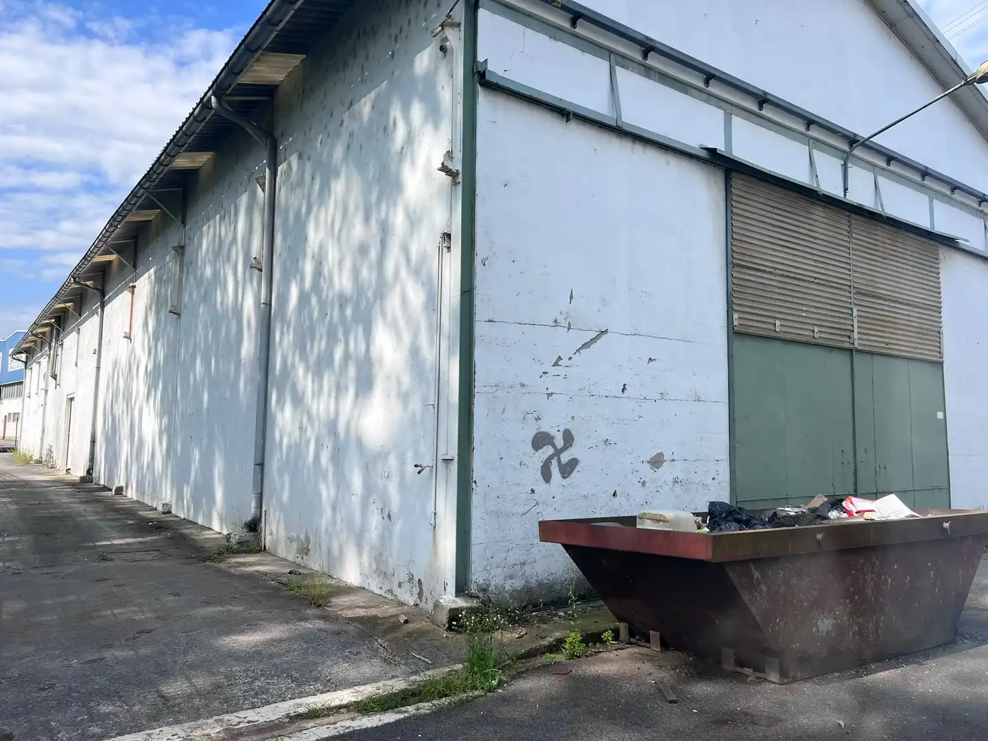 Exterior view of Industrial buildings for sale in Zizurkil