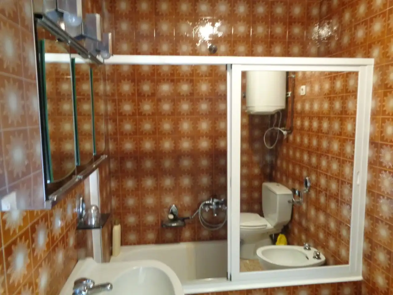 Badezimmer von Country house zum Verkauf in San Asensio mit Heizung