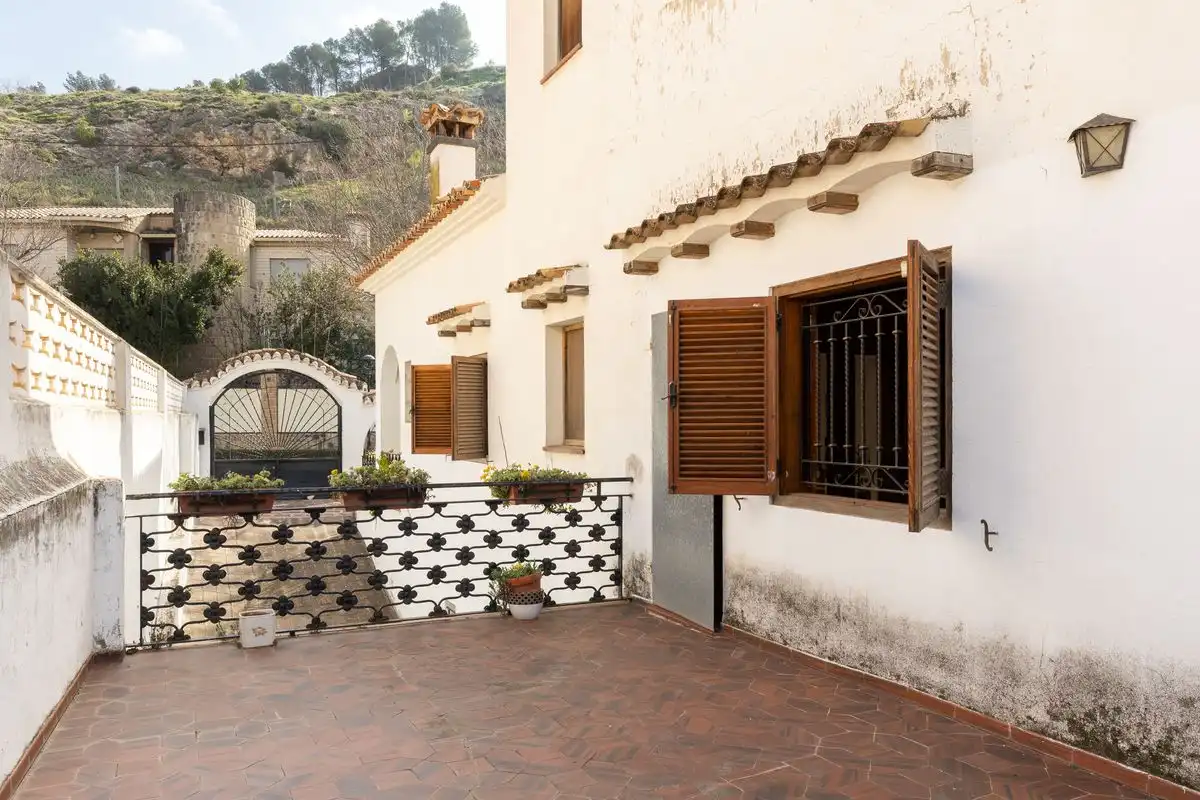 Außenansicht von Country house zum Verkauf in Mogente / Moixent mit Klimaanlage, Heizung und Terrasse