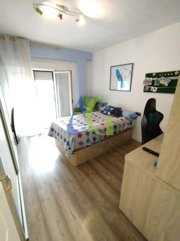 Schlafzimmer von Wohnung zum Verkauf in León Capital  mit Heizung, Parkett und Abstellraum