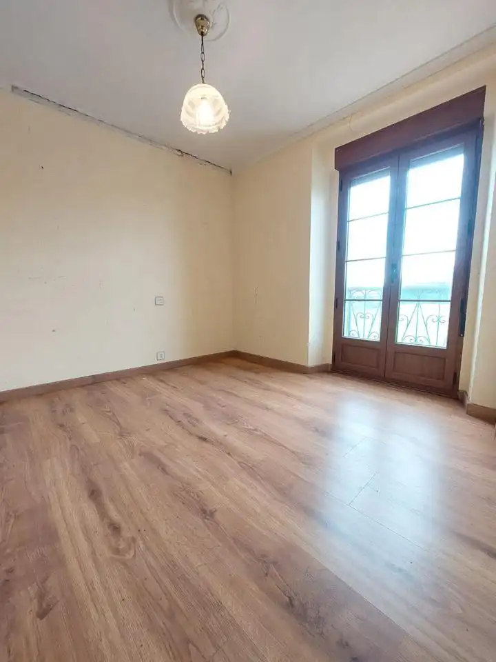 Habitación de Casa o chalet en venta en Carreño