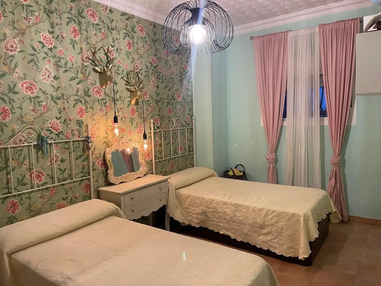 Habitación de Piso en venta en Utrera
