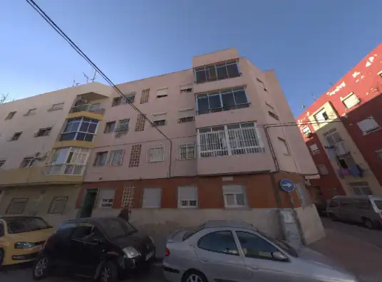 Wohnung zum Verkauf in Calle Juan Goytisolo 43