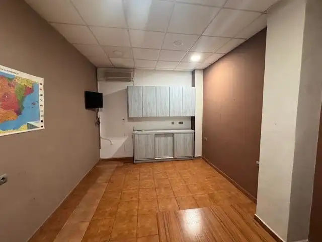 Cuina de Local de lloguer en Almería