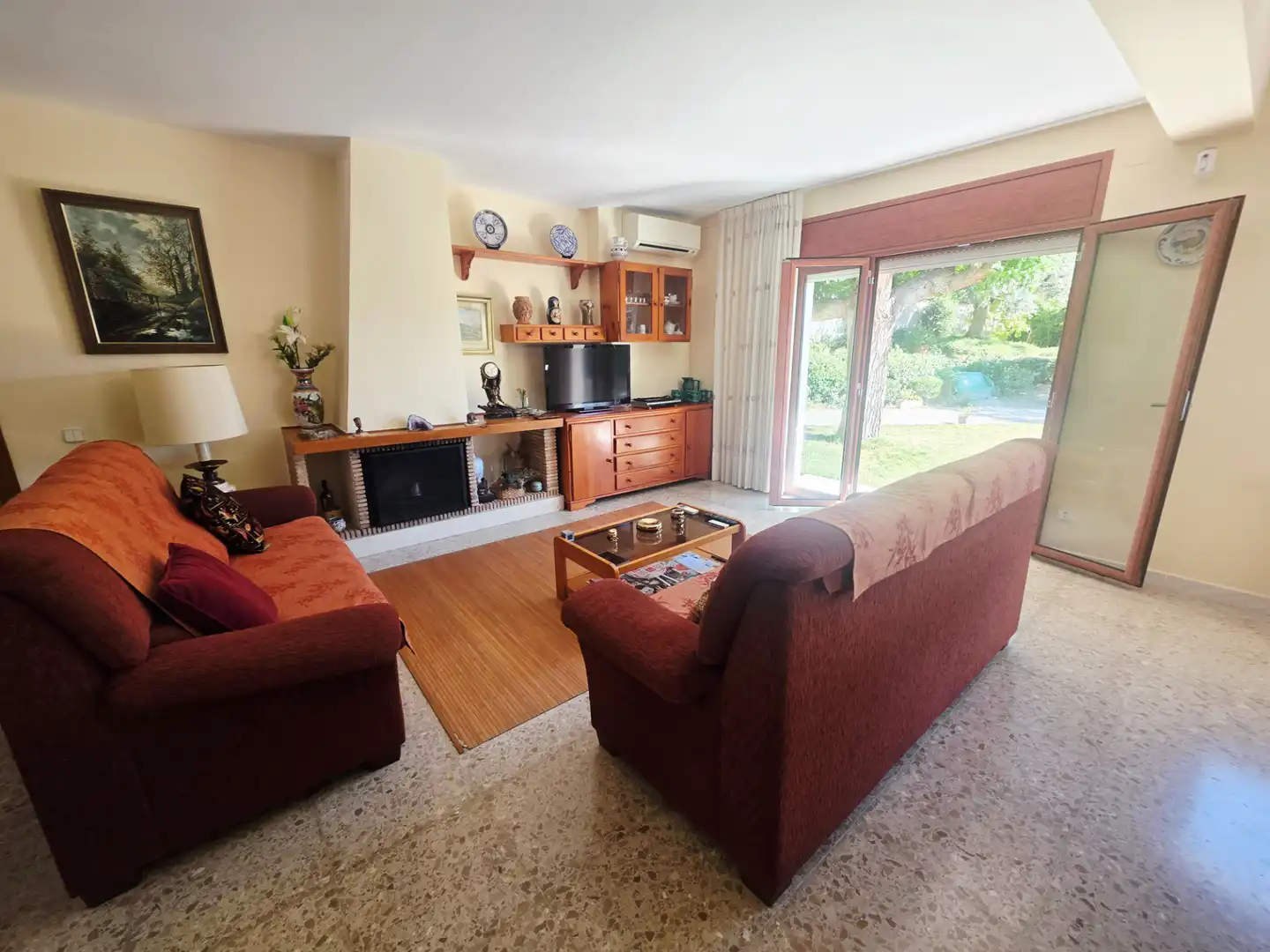 Living room of Houses for sale in Calafell  with Air Conditioner, Heating and Private garden