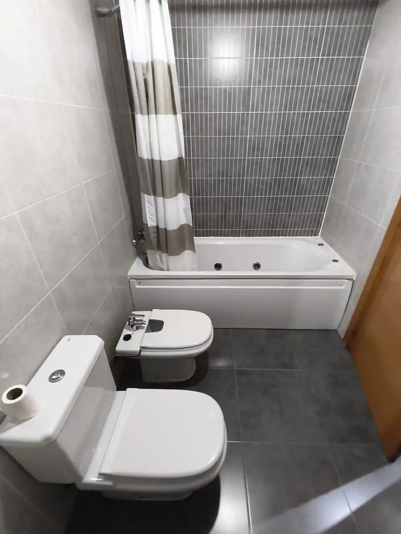 Baño de Apartamento de alquiler en Almàssera con Aire acondicionado