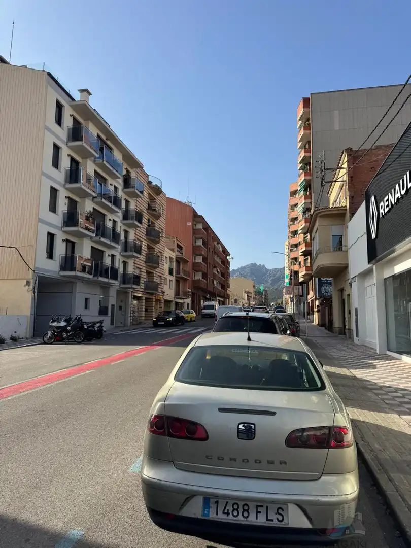 Vista exterior de Piso en venta en Esparreguera