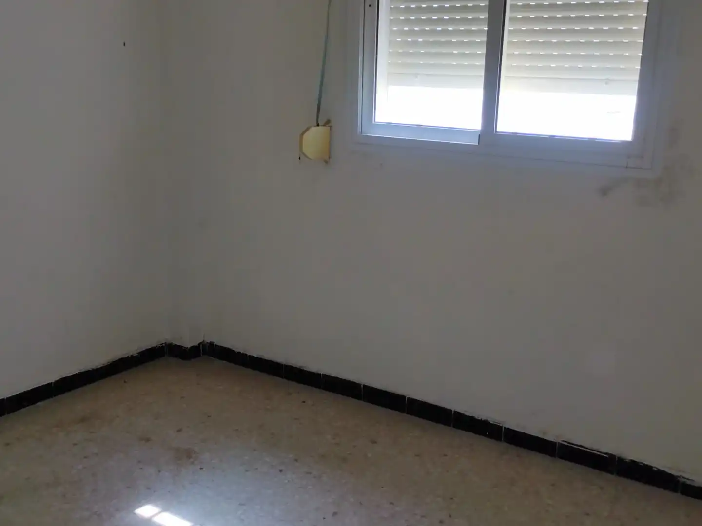 Flat for sale in Gines  with Balcony