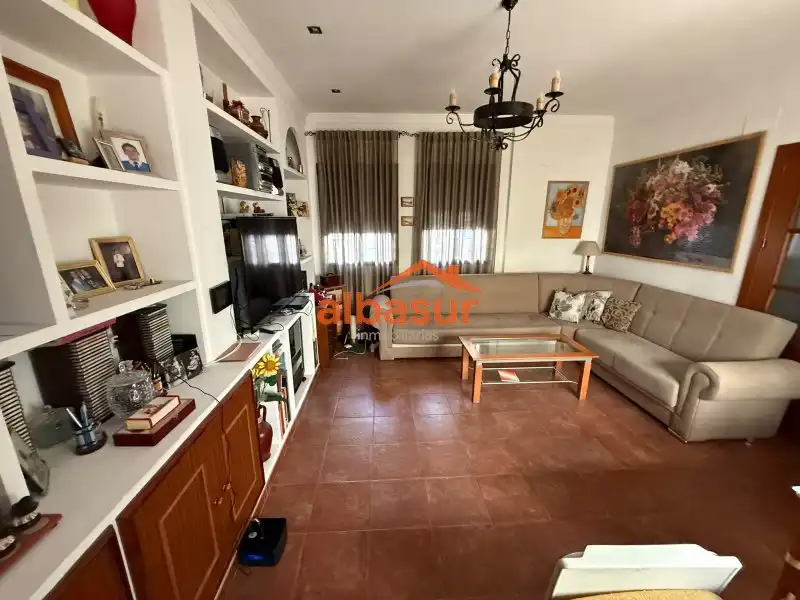 Casa con terrazza in vendita a Sur, imagen 5