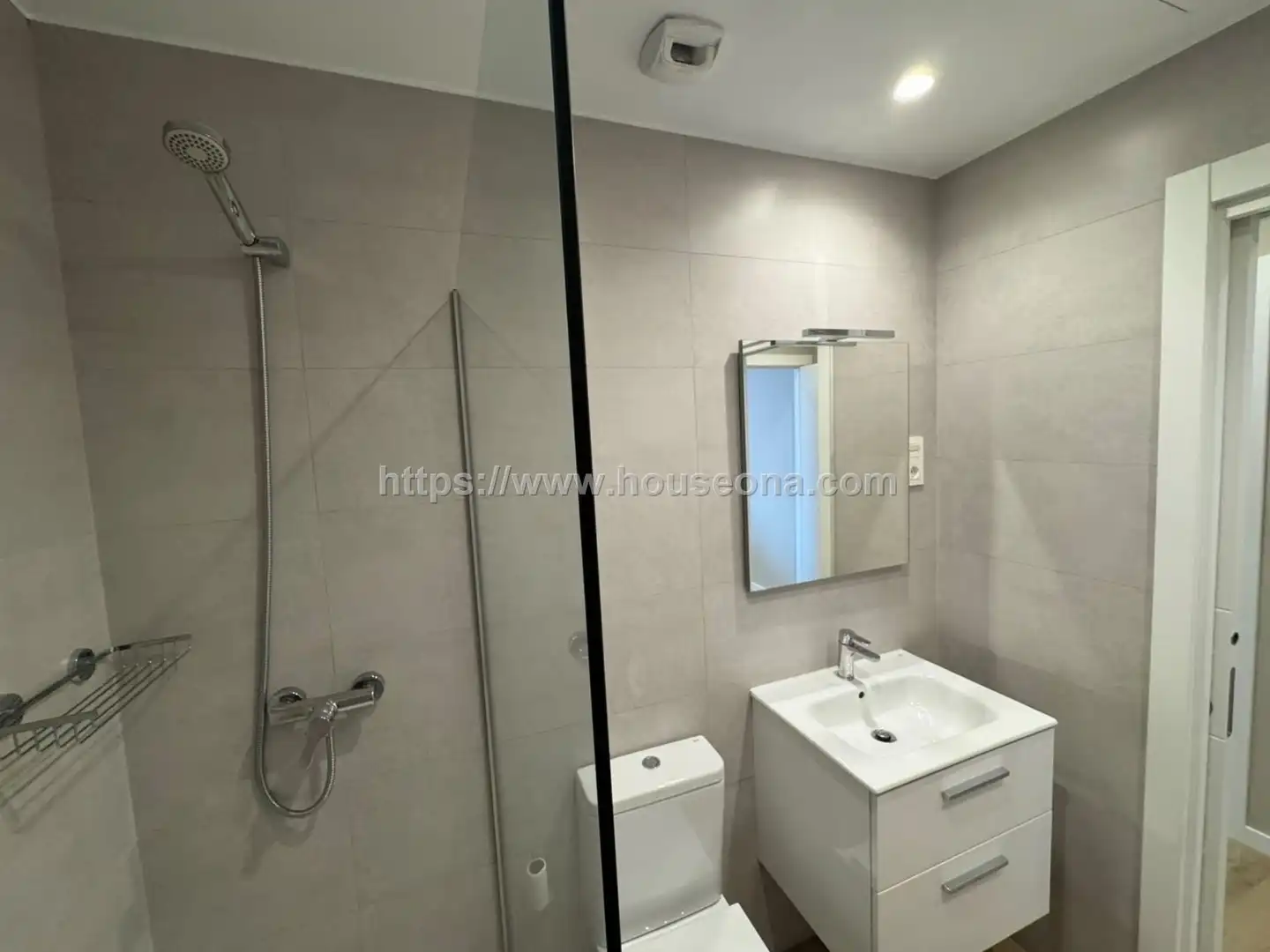 Bathroom of Attic for sale in Bilbao   with Heating, Terrace and Storage room
