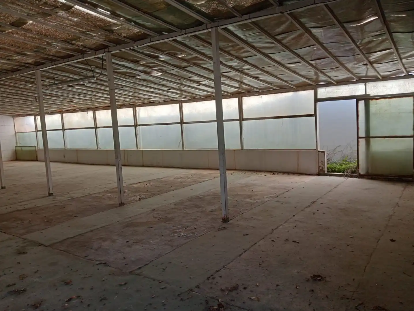 Vista exterior de Terreno industrial en venta en Benirredrà