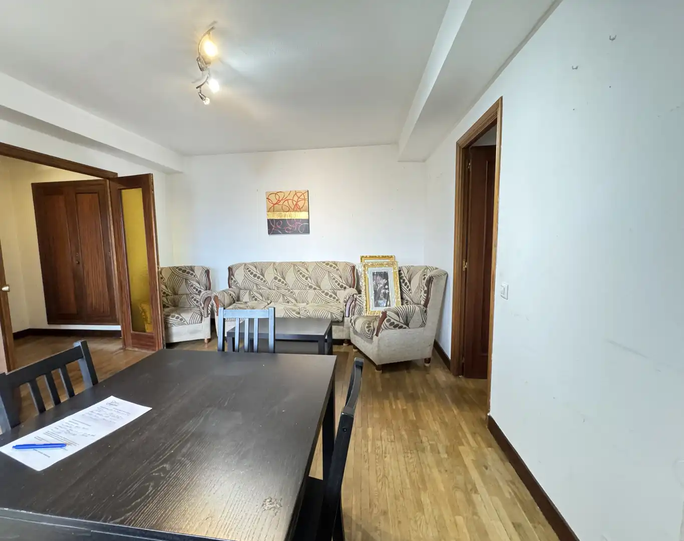 Sala de estar de Piso en venta en Castrillón con Calefacción, Parquet y Terraza