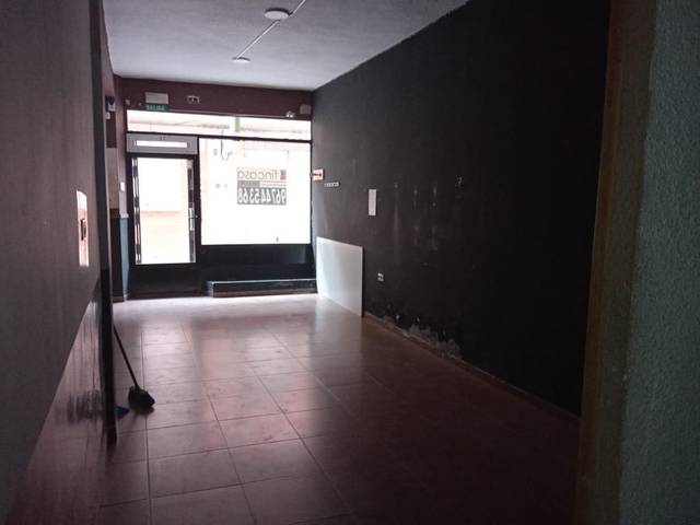 Local comercial en Venta en La Roda
