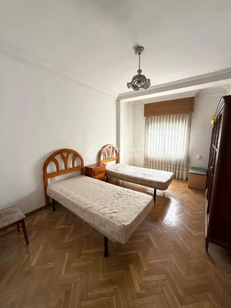 Dormitori de Pis en venda en Madrid