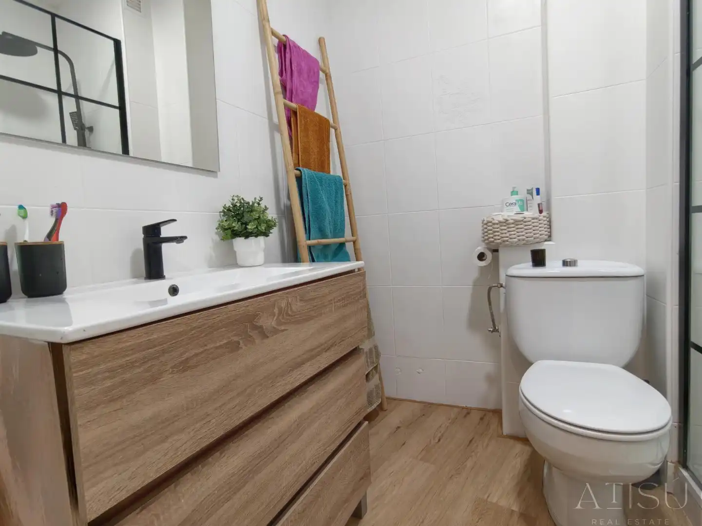 Apartment with lift for sale in del Capitan Segarra, imagen 3