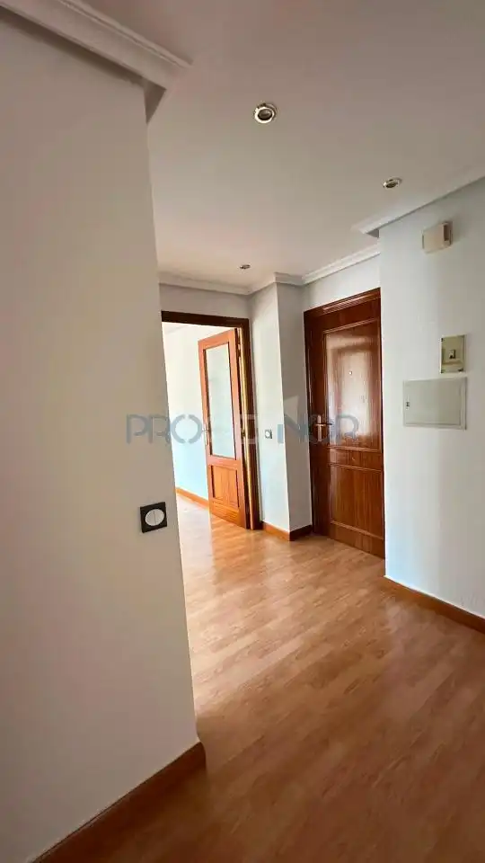 Apartamento en venta en San Andrés del Rabanedo con Calefacción