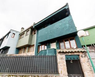 Vista exterior de Casa o xalet en venda en Hoyo de Manzanares amb Terrassa
