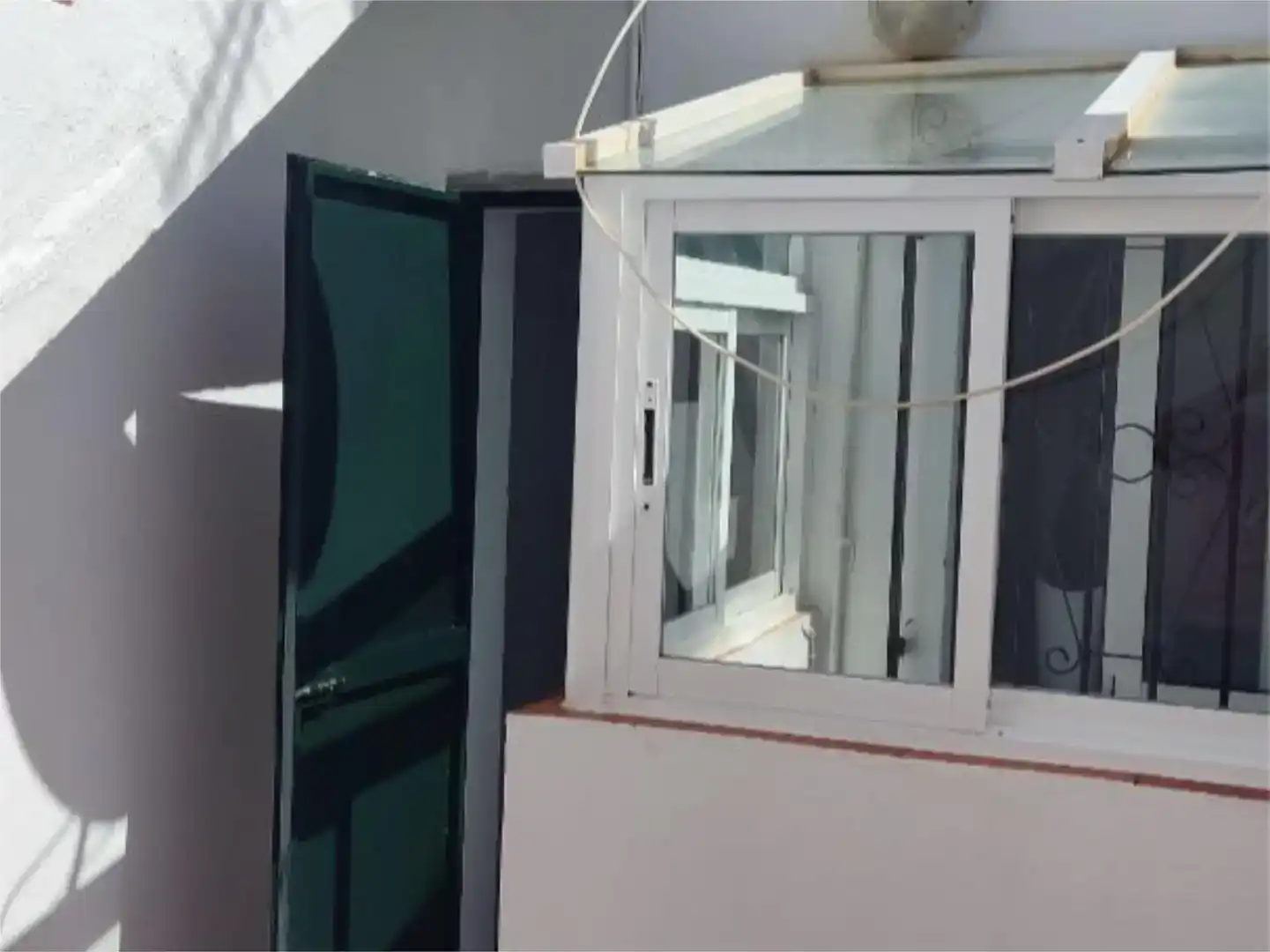 Vista exterior de Casa adosada en venda en Pruna amb Balcó