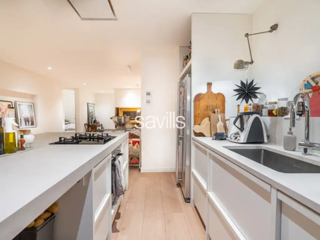 Cocina de Apartamento en venta en Barcelona con Balcón
