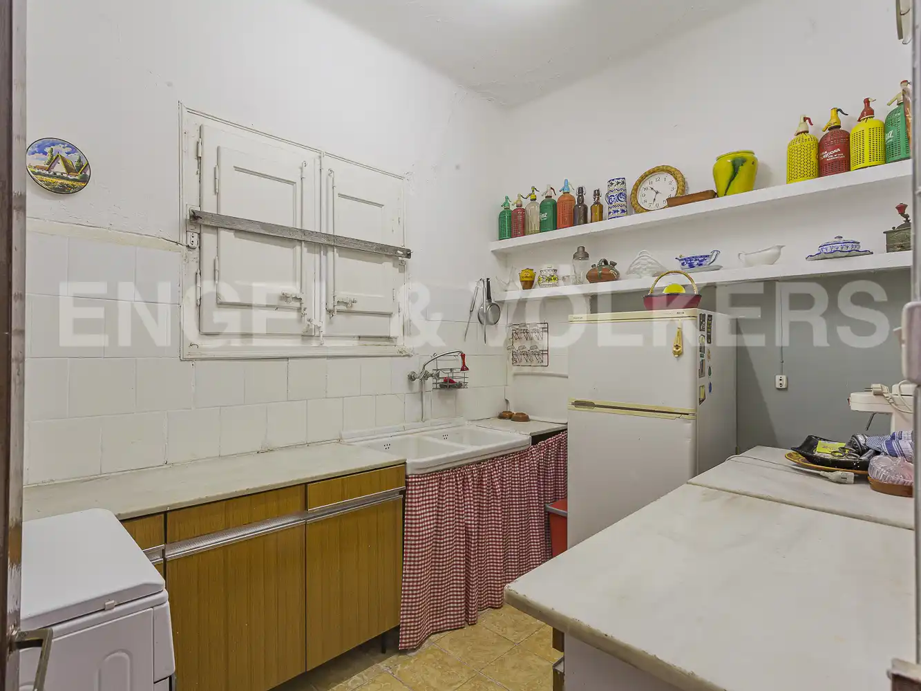 Cuina de Finca rústica en venda en Rubí amb Calefacció, Jardí privat i Terrassa