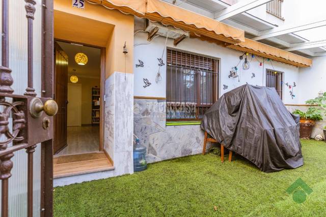 Casa adosada en Venta en Centro