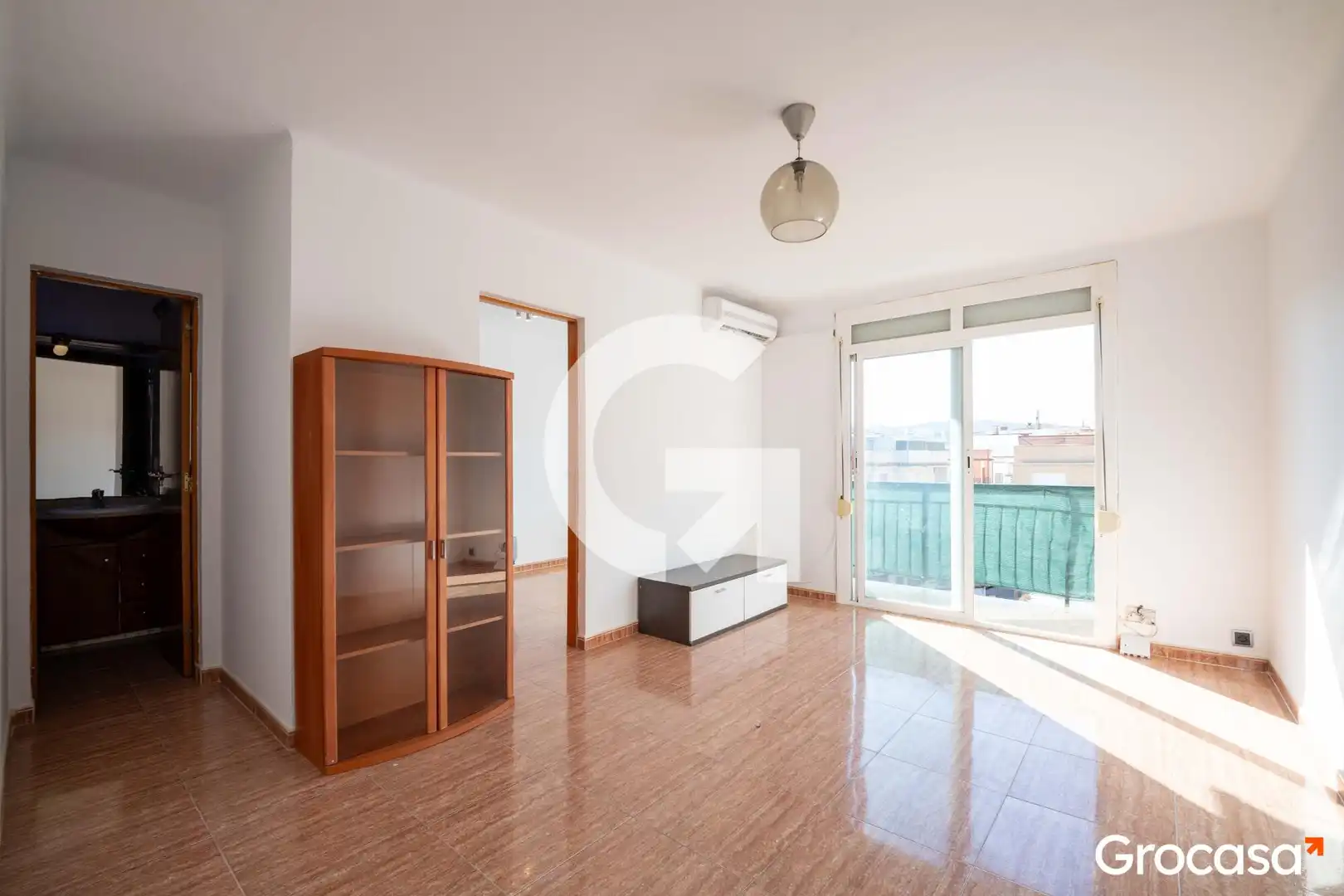 Bedroom of Flat for sale in Mataró  with Air Conditioner, Oven and TV