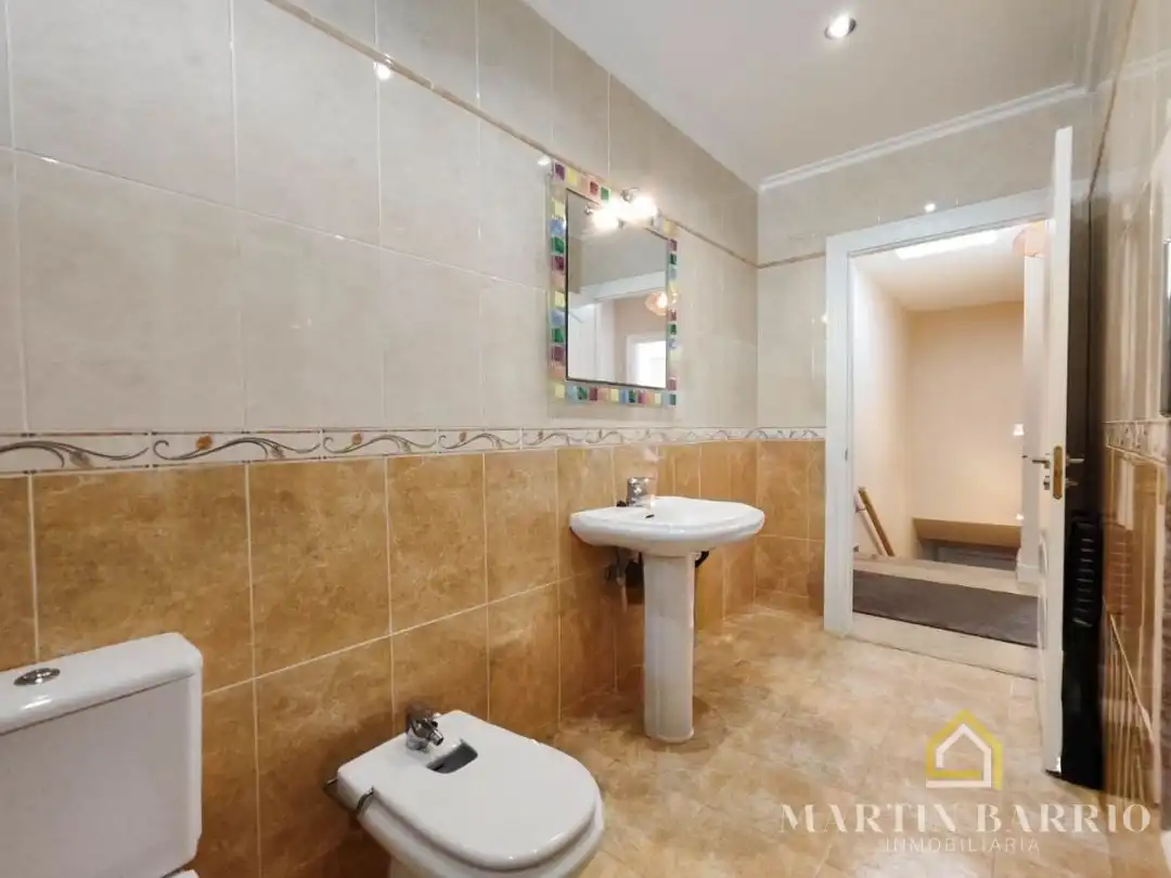 Baño de Casa o chalet en venta en Muskiz con Calefacción, Jardín privado y Terraza