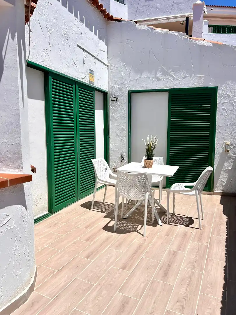 Detached homes for sale in Calle los Prismas, Arico