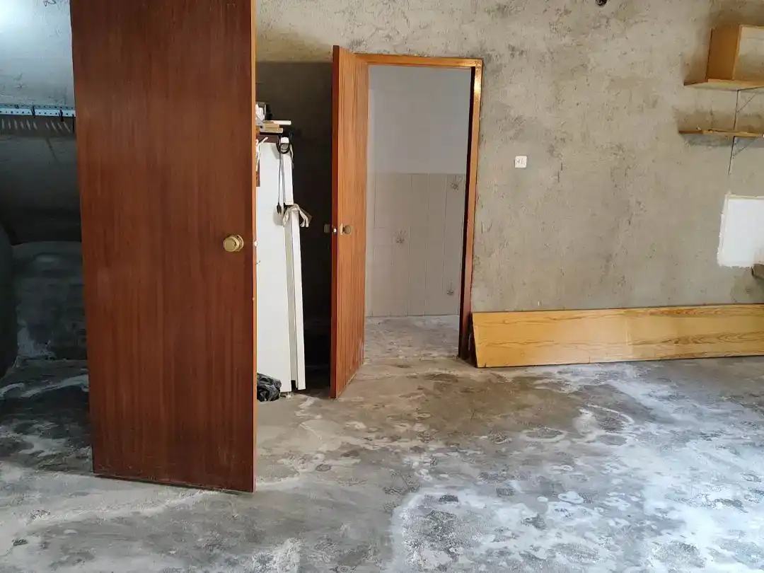 Casa adosada en venda en Ahigal amb Balcó
