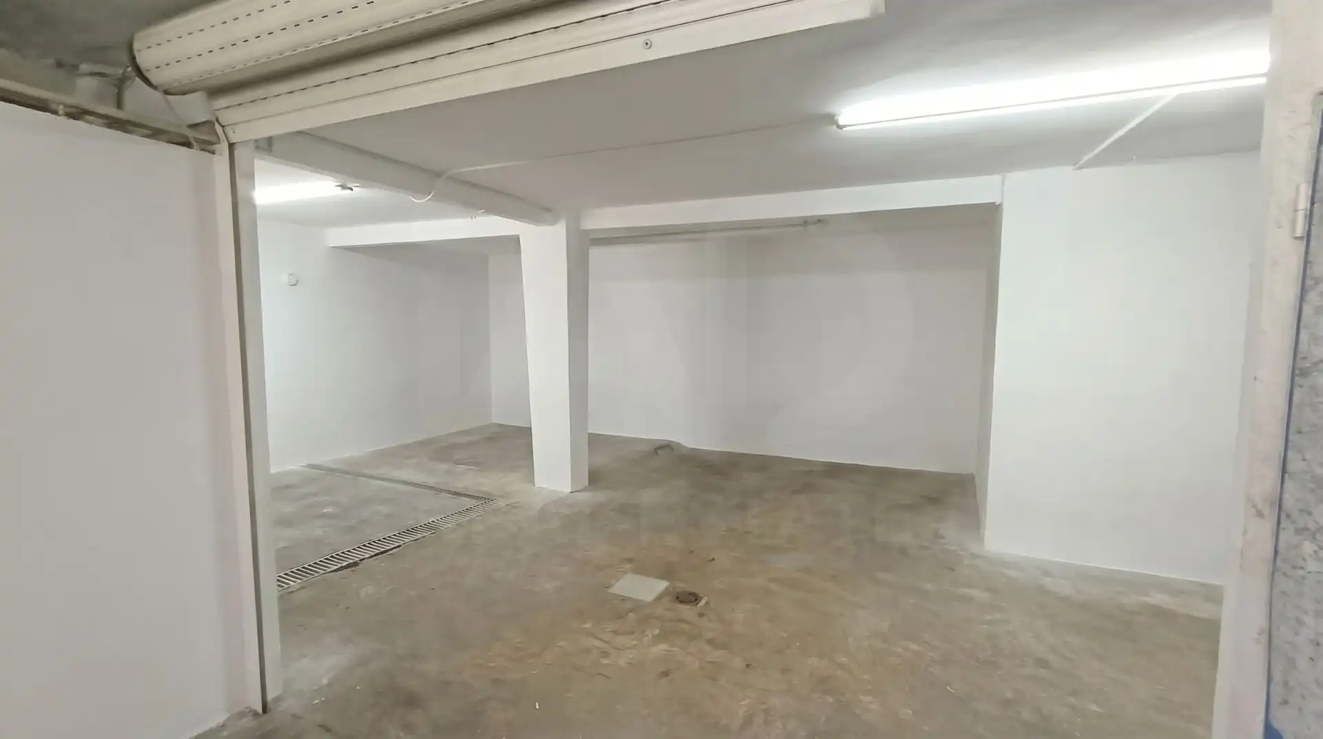 Garage for sale in Madrid