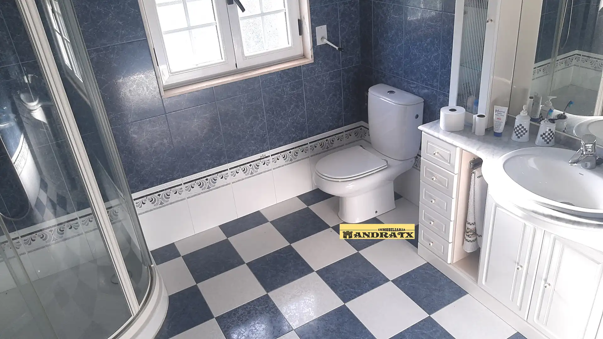 Bany de Casa o xalet en venda en Ferrol amb Calefacció