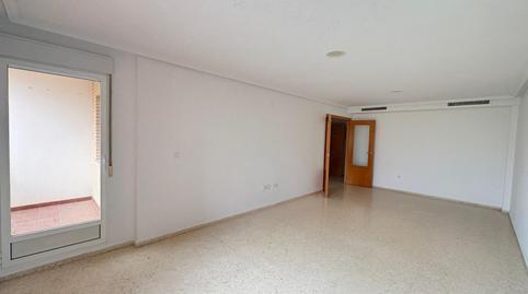 Foto 2 de Piso en venta en Xeraco, Valencia