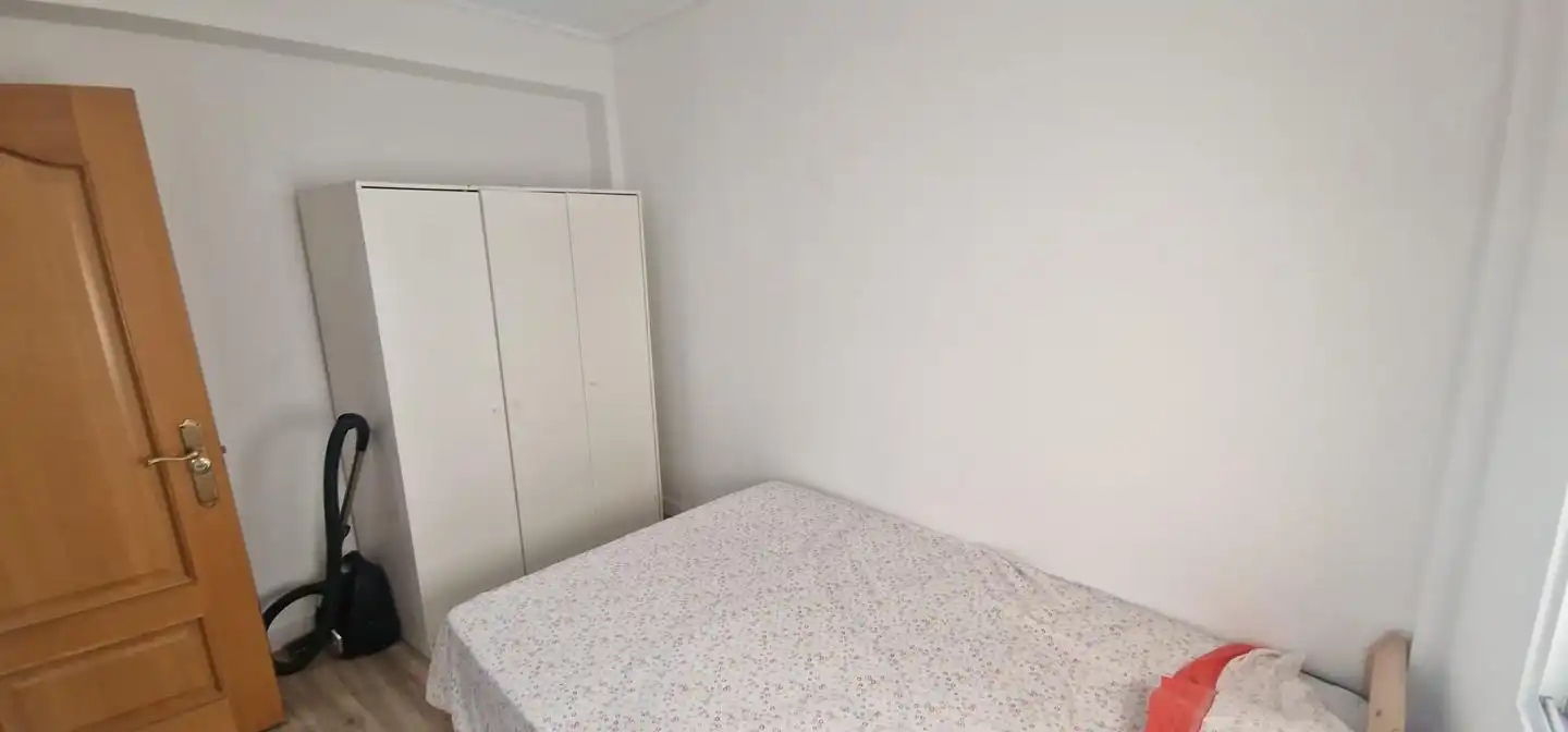 Habitación de Piso en venta en Zaragoza con Aire acondicionado y Calefacción