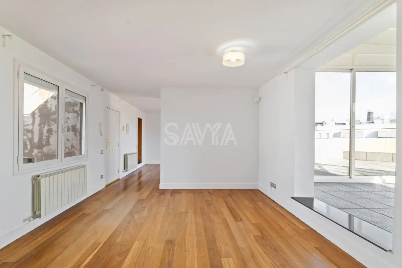 Living room of Office for sale in Barcelona