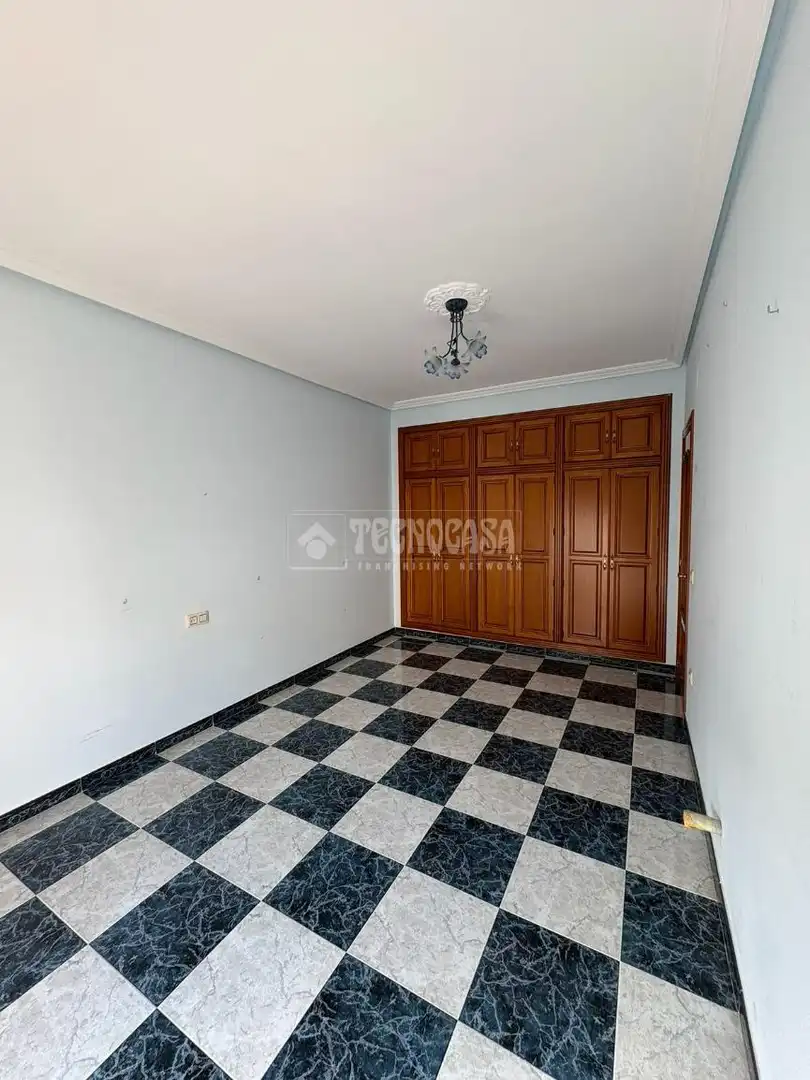 Habitación de Casa adosada en venta en Marmolejo con Aire acondicionado y Calefacción
