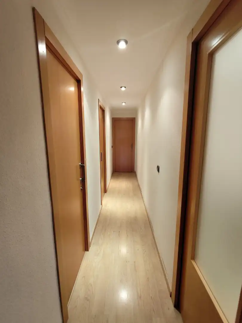 Flat for rent in Valencia  with Air Conditioner, Furnished and Washing machine