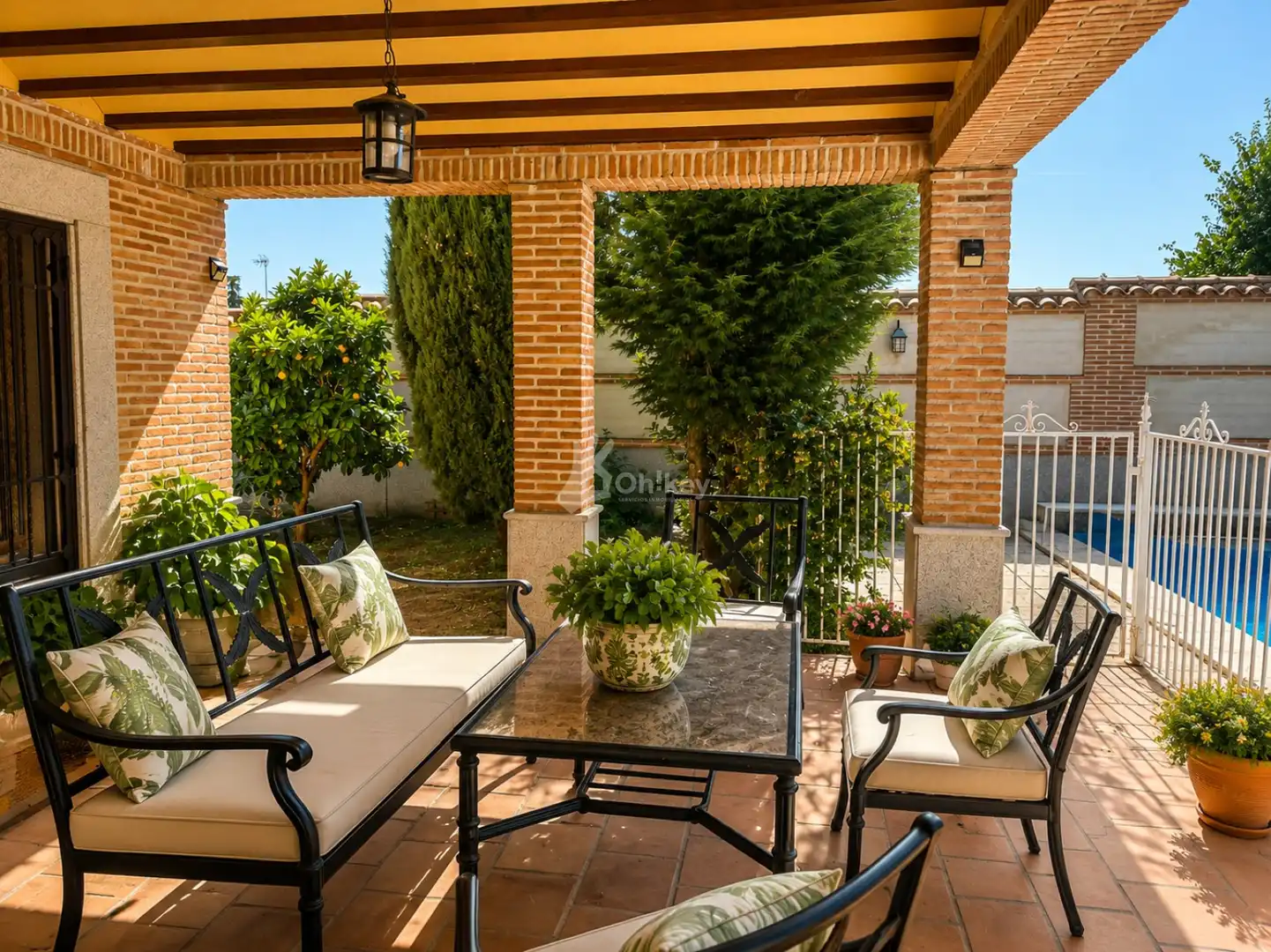 Terraza de Casa o chalet en venta en Cedillo del Condado con Aire acondicionado, Calefacción y Piscina