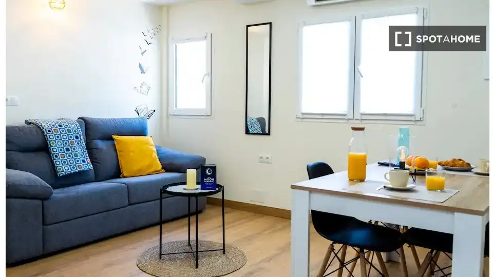 Wohnzimmer von Wohnungen zur untervermieten in Málaga mit Klimaanlage, Terrasse und Möbliert