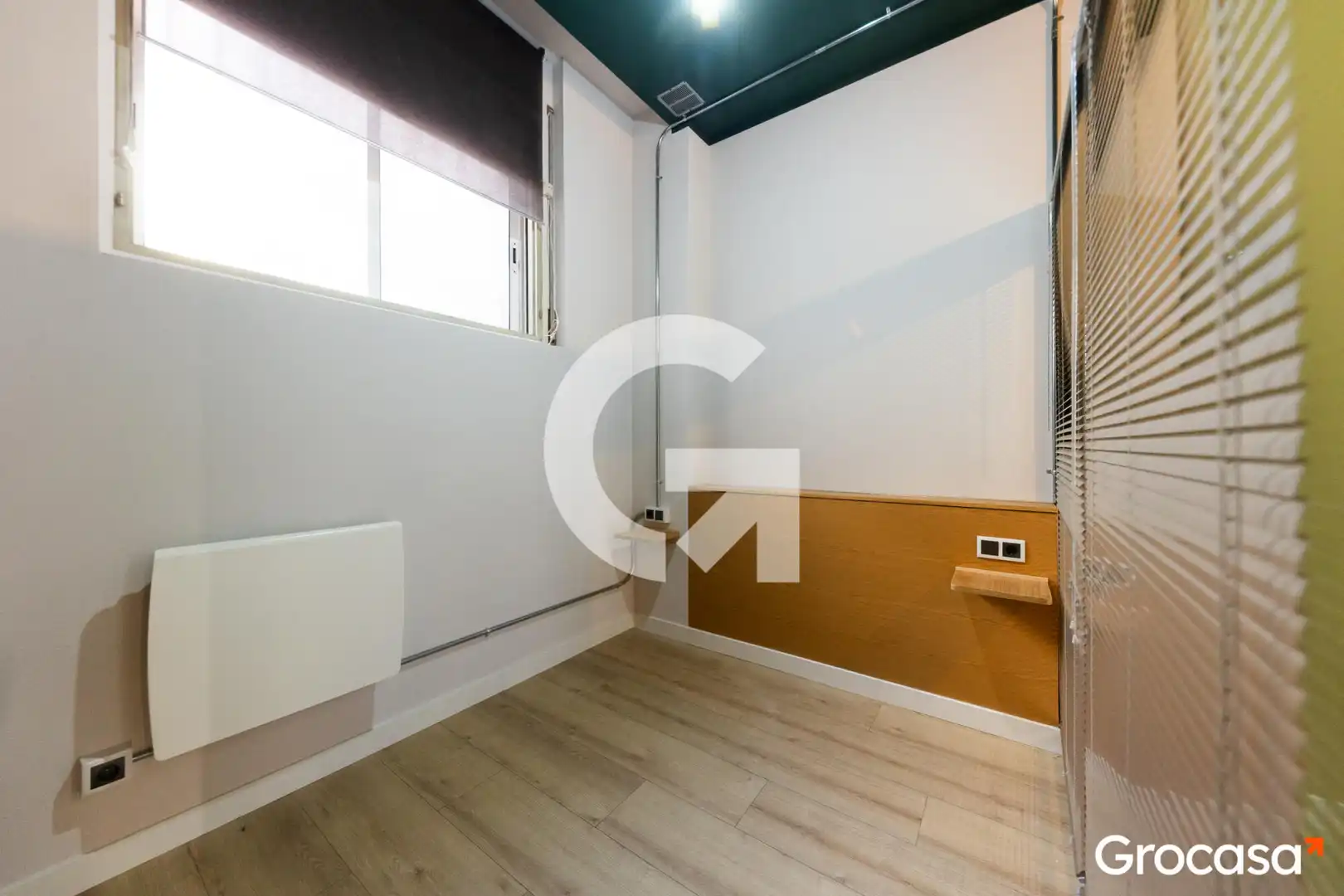 Bedroom of Flat for sale in Barcelona  with Heating, Oven and Washing machine