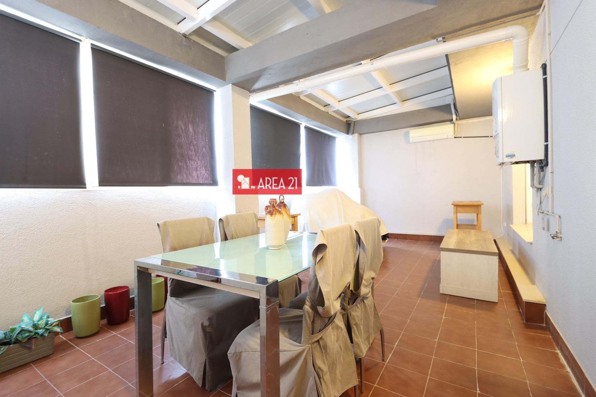 Attic for sale in La Pobla de Vallbona  with Air Conditioner, Heating and Terrace