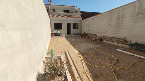Foto 2 de Casa adosada en venda a Calle Cirilo Villena, Tomelloso, Ciudad Real
