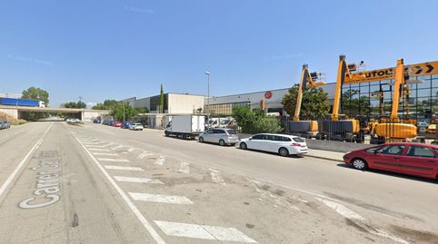 Foto 3 von Fabrikhallen zur Miete in Montcada Centre - La Ribera, Montcada i Reixac