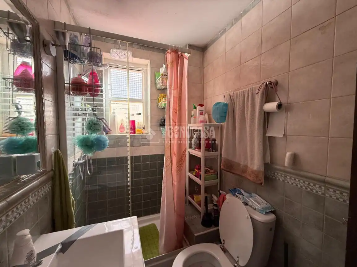 Habitación de Piso en venta en Alcalá de Henares con Aire acondicionado y Calefacción