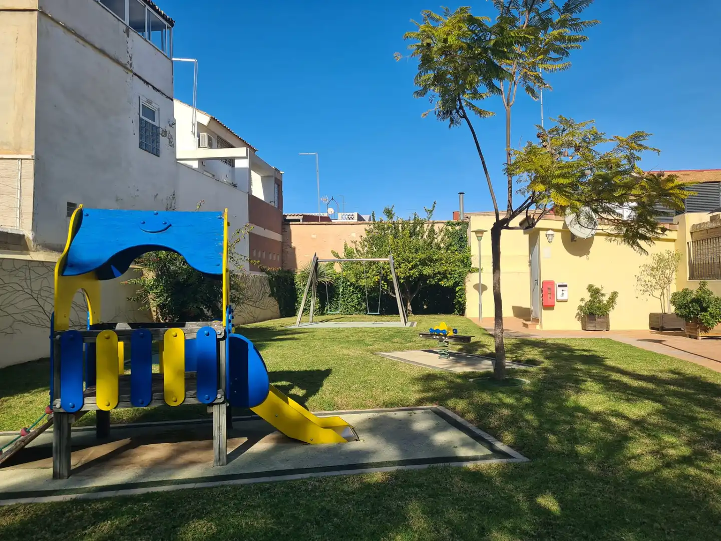 Jardín de Casa adosada en venta en Valencia con Aire acondicionado, Calefacción y Terraza
