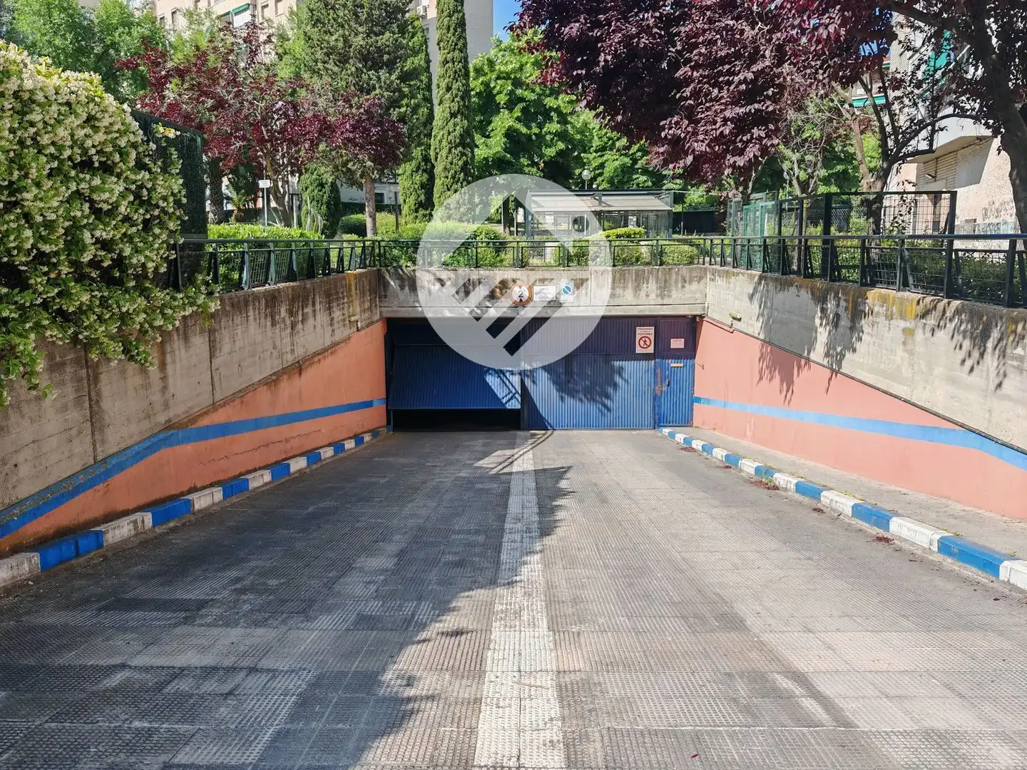 Aparcament de Garatge en venda en Madrid