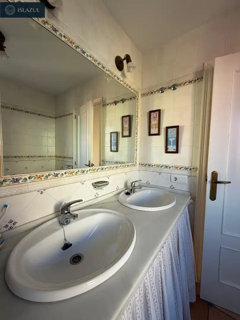 Semi-detached house for sale in Paseo CHIRINA DE LA, imagen 77