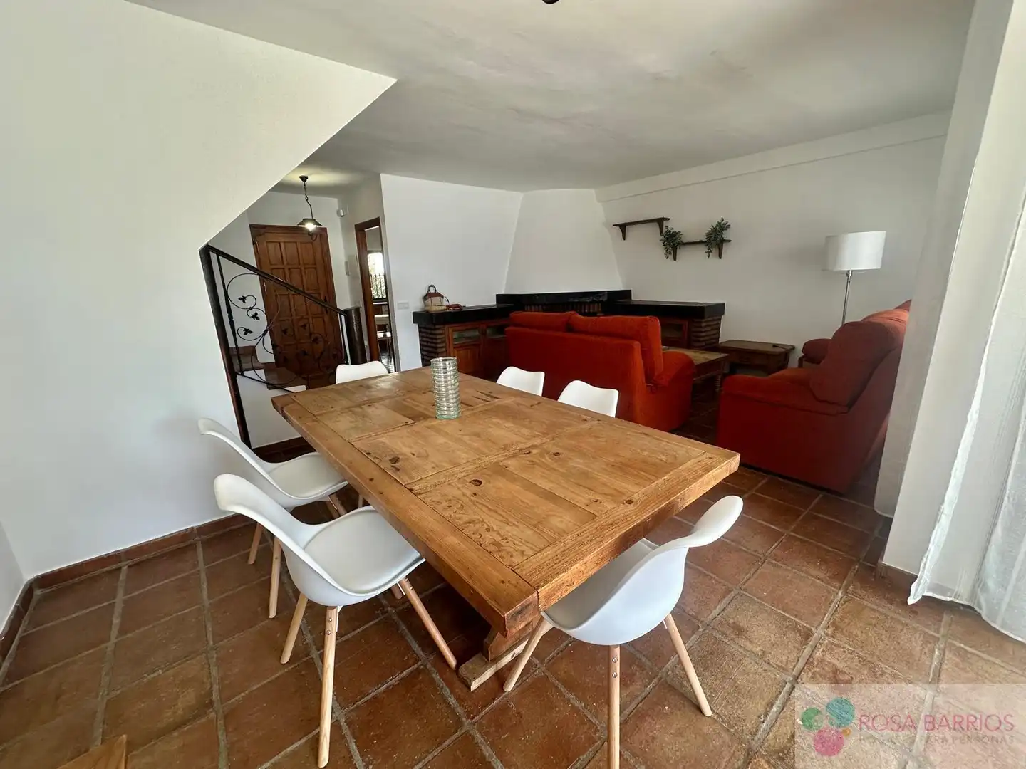 Comedor de Casa adosada de alquiler en Estepona con Terraza y Piscina comunitaria